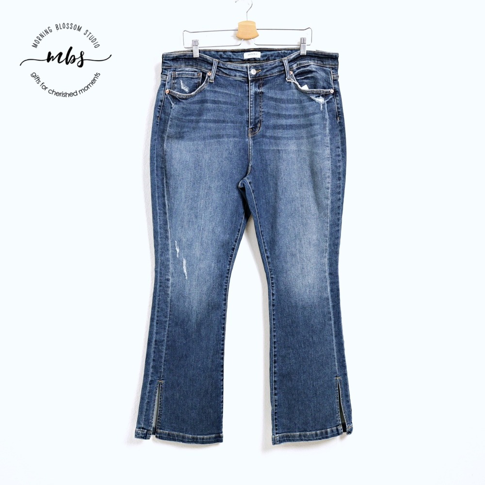 NWT Artemis Vintage Western Modern Bootcut Distress Slit Hem Jeans Blue Women 20